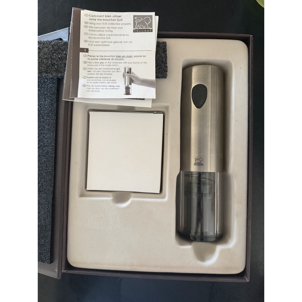 PEUGEOT Electric Corkscrew Rechargeable Stainless Steel Wine‎ Tool in Box